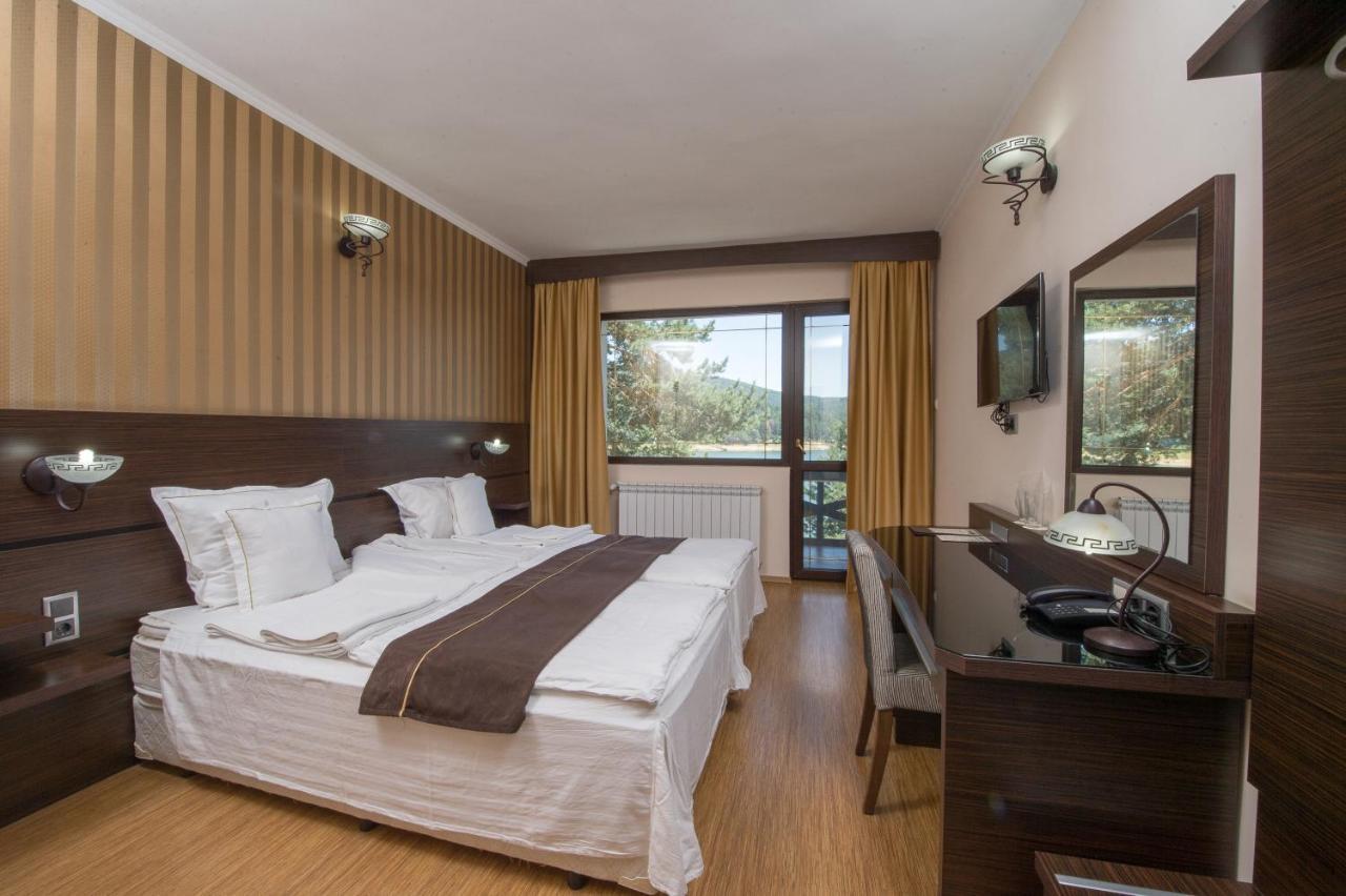 Family Hotel Hebar Batak Buitenkant foto