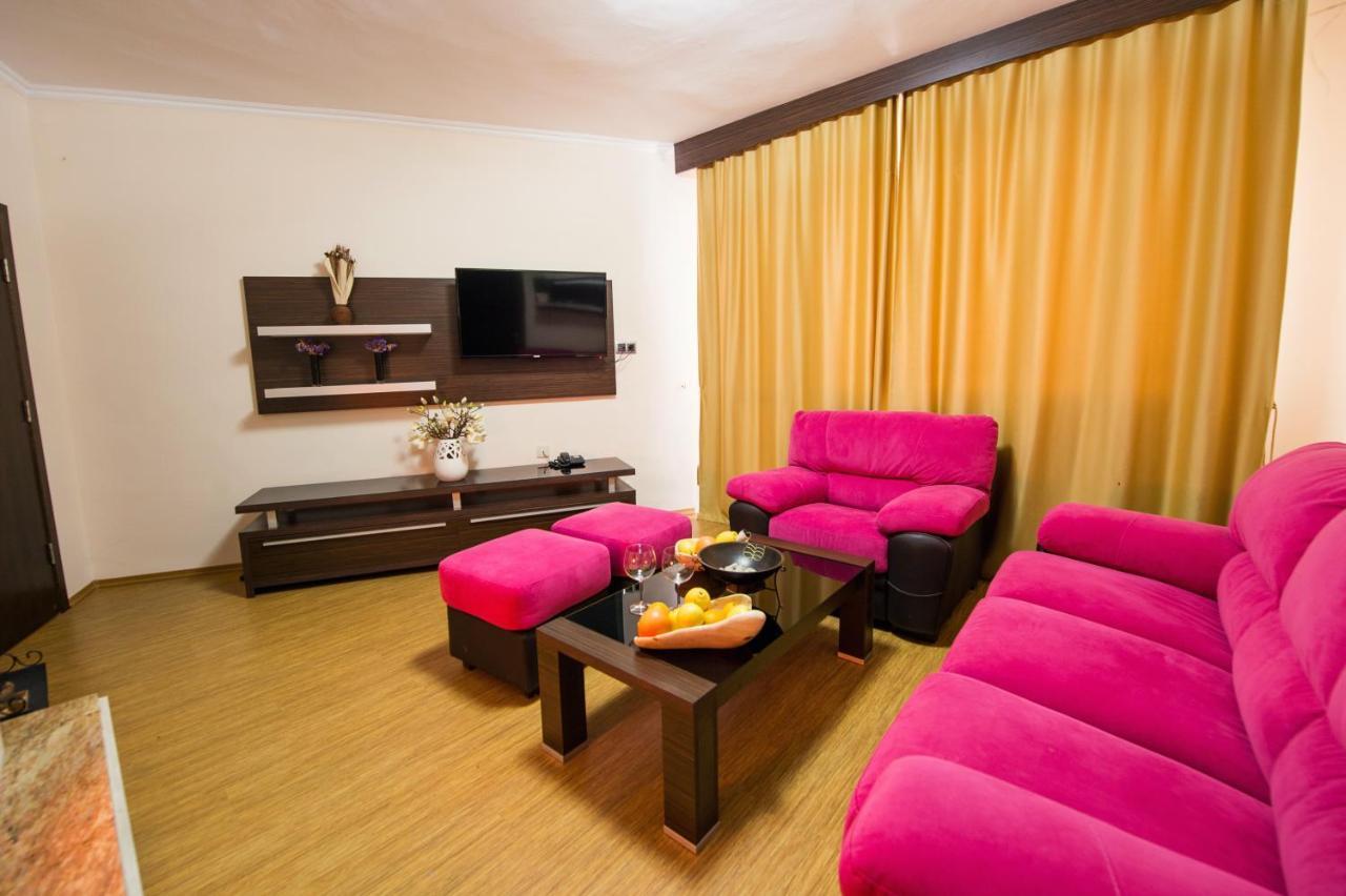 Family Hotel Hebar Batak Buitenkant foto
