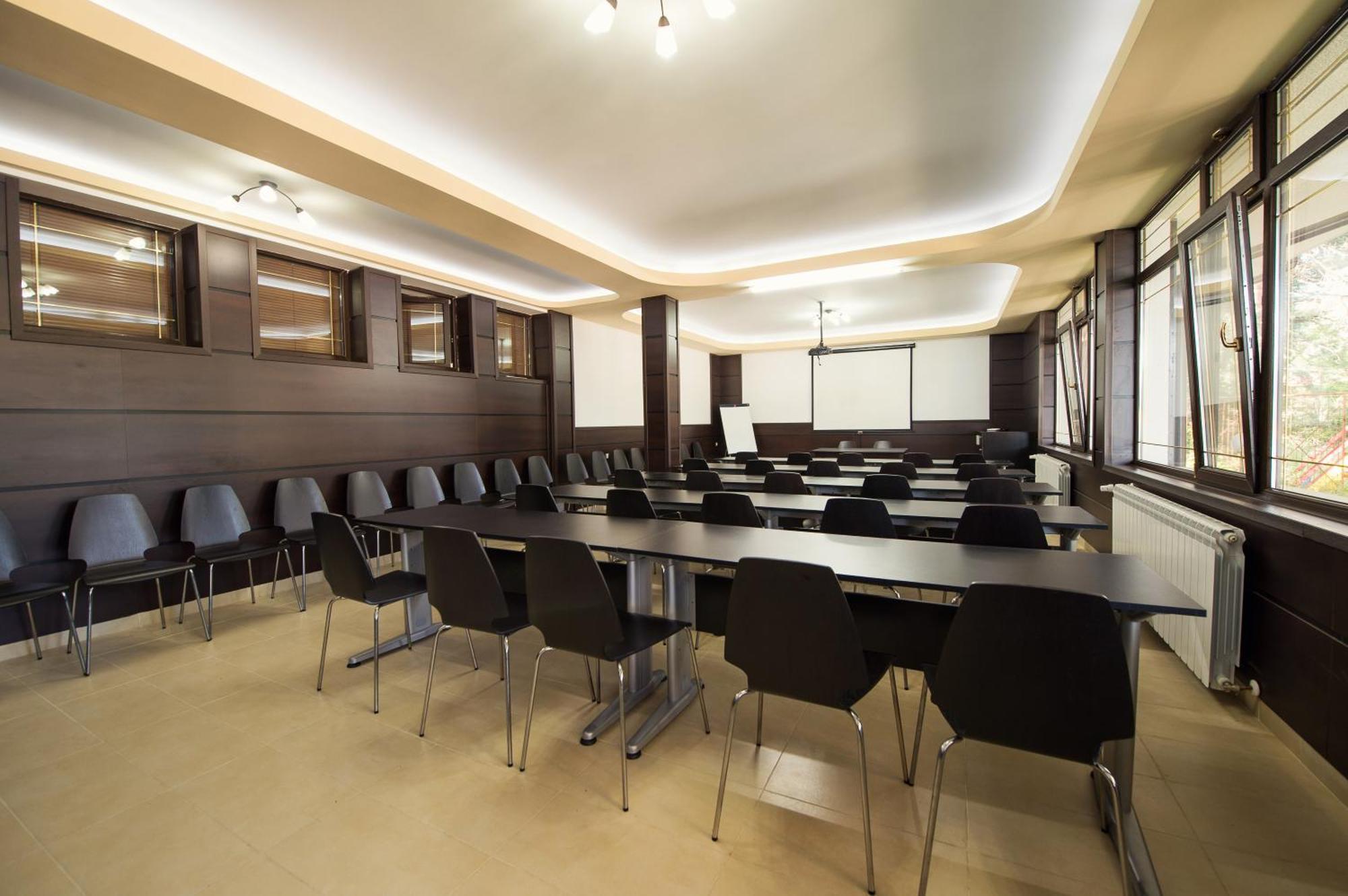 Family Hotel Hebar Batak Buitenkant foto